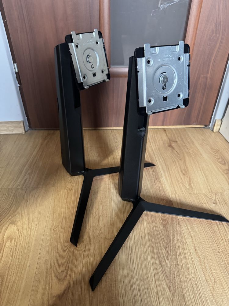 Uchwyty do monitora LG ULTRAGEAR 27GPB850 stojak podstawa stopa nog