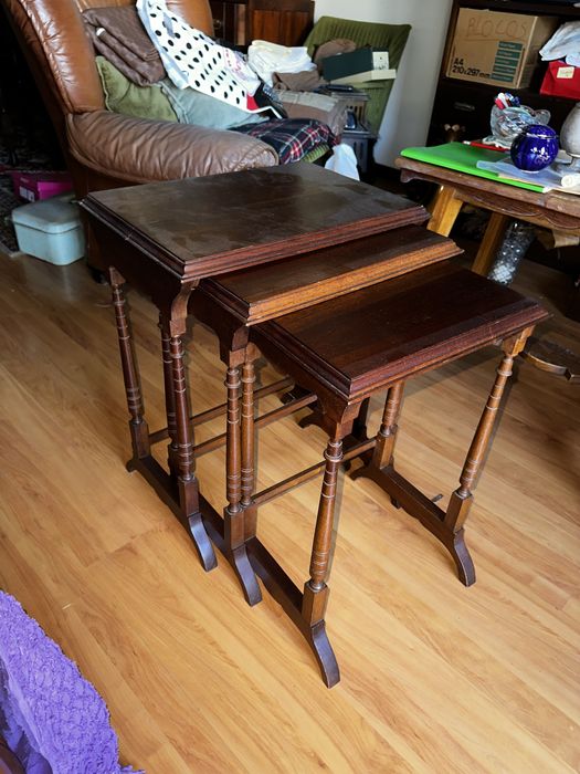 Mesa de apoio em madeira