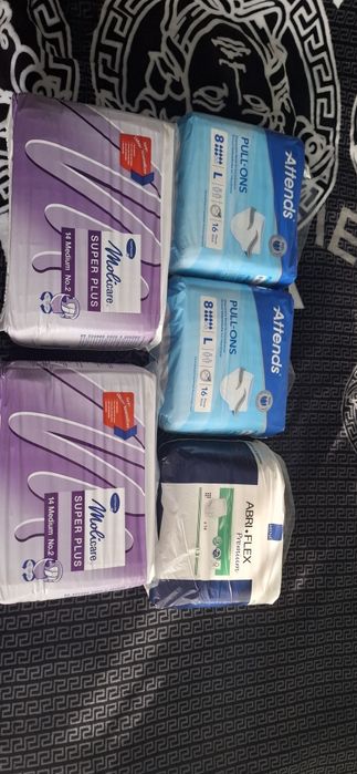 Продам гигиенические прокладки/ памперсы для дорослих