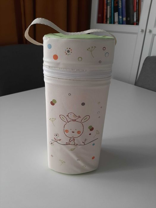 Zestaw butelek, bidonów plus opakowanie termiczne