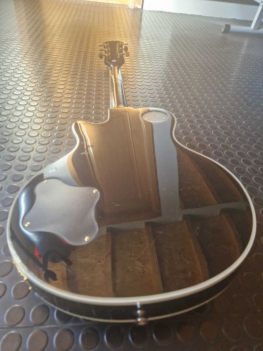 Guitarra elétrica - Stagg L400 BK Les Paul