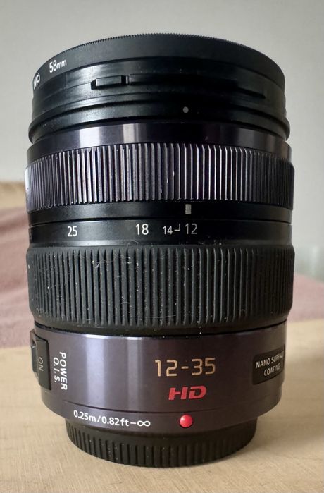 Obiektyw Panasonic vario 12-35 power O.I.S