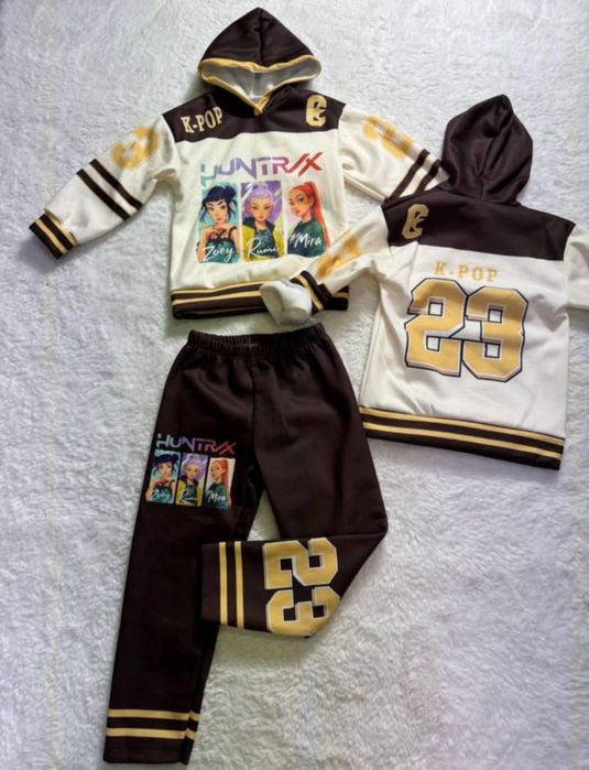 Dres dwuczęściowy Huntrix K-pop Czekolada 152 158