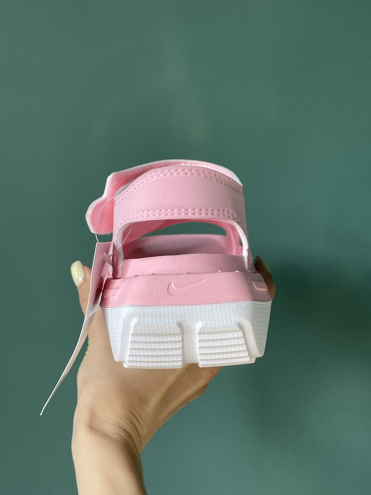 Жіночі сандалі Nike Playscape Pink