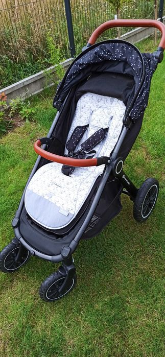 Wózek spacerowy Petit & Mars Street +