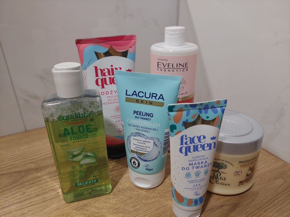 Kosmetyki szampon tonik maska peeling zestaw