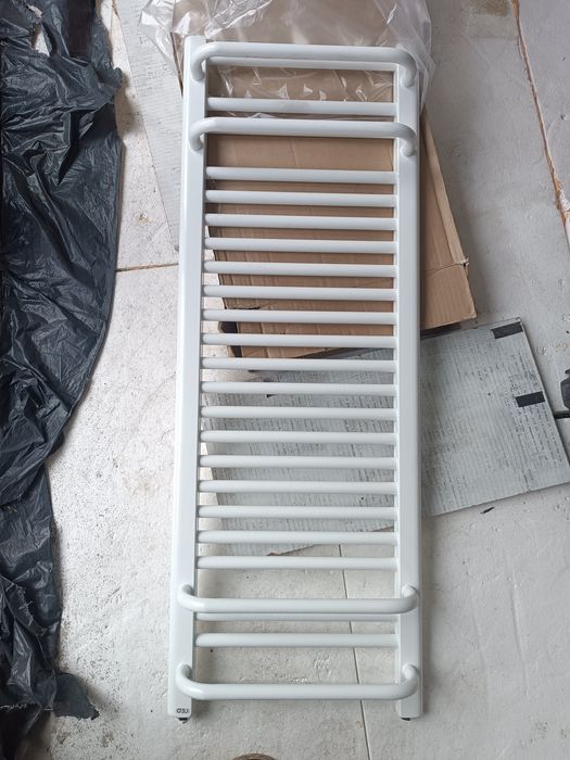 Grzejnik RED ANDO 110/40 Nowy
