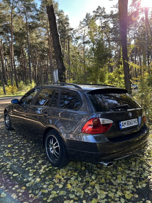 Продам BMW E91 320D N47