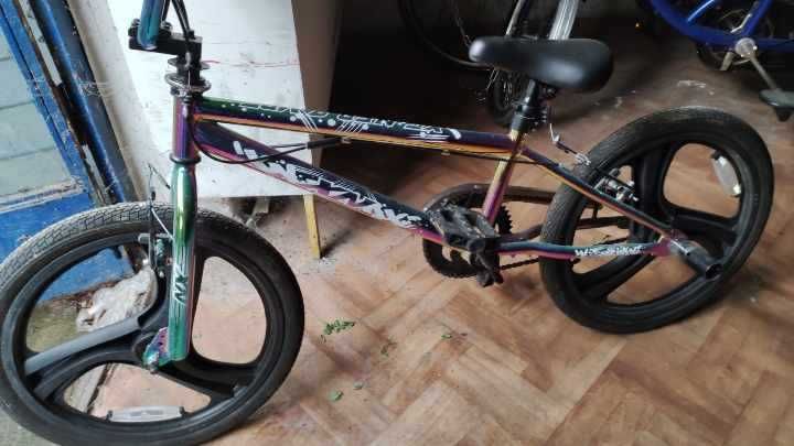 Rower BMX zadbany.