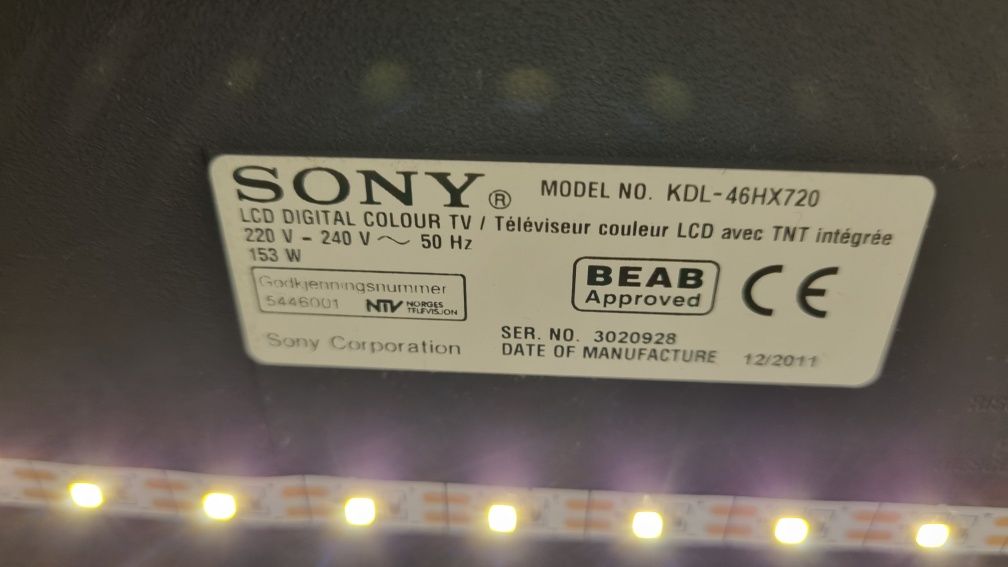 Tv Sony KDL-46HX720