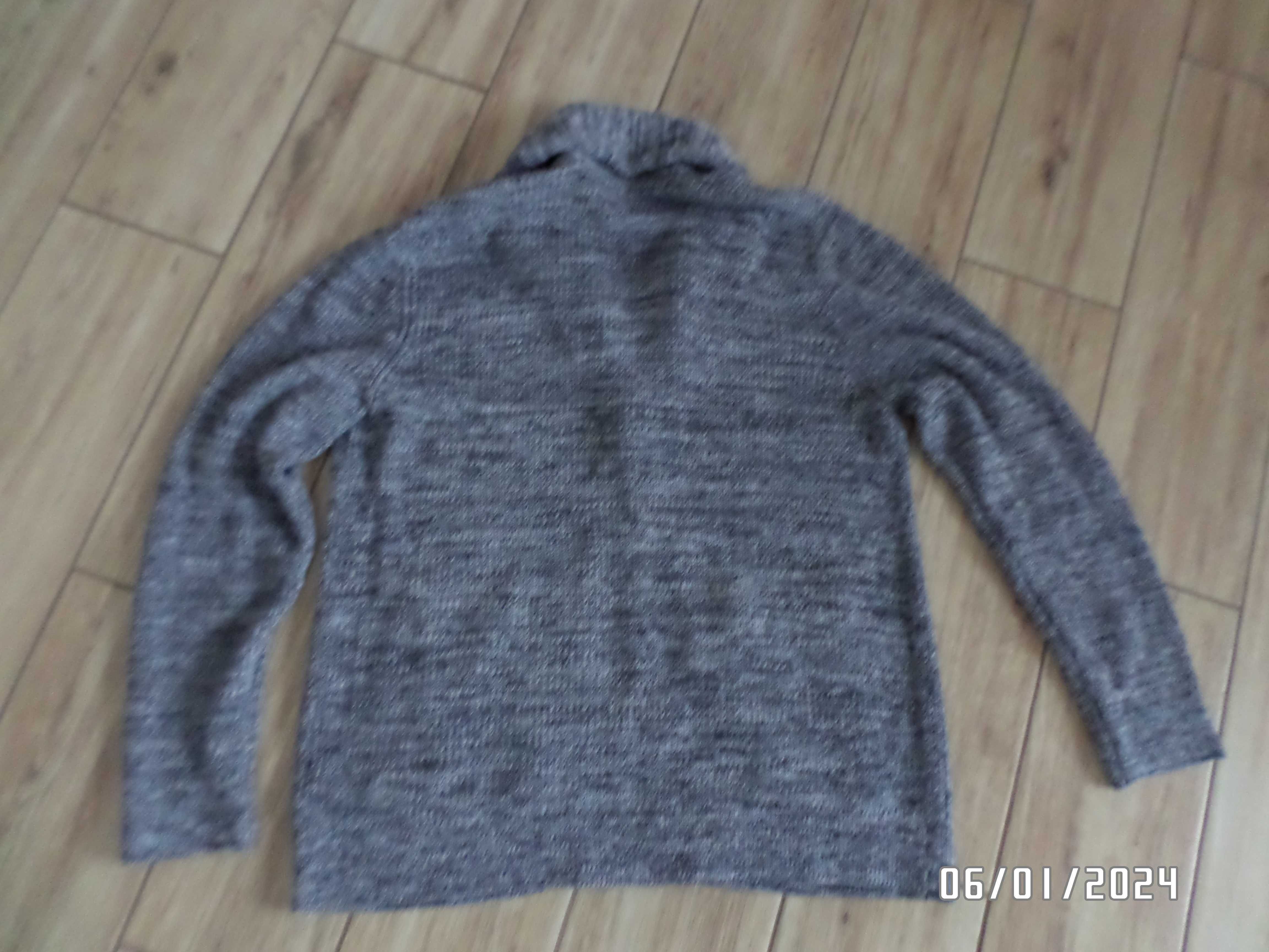Firmowy sweter męski-H&M-XL
