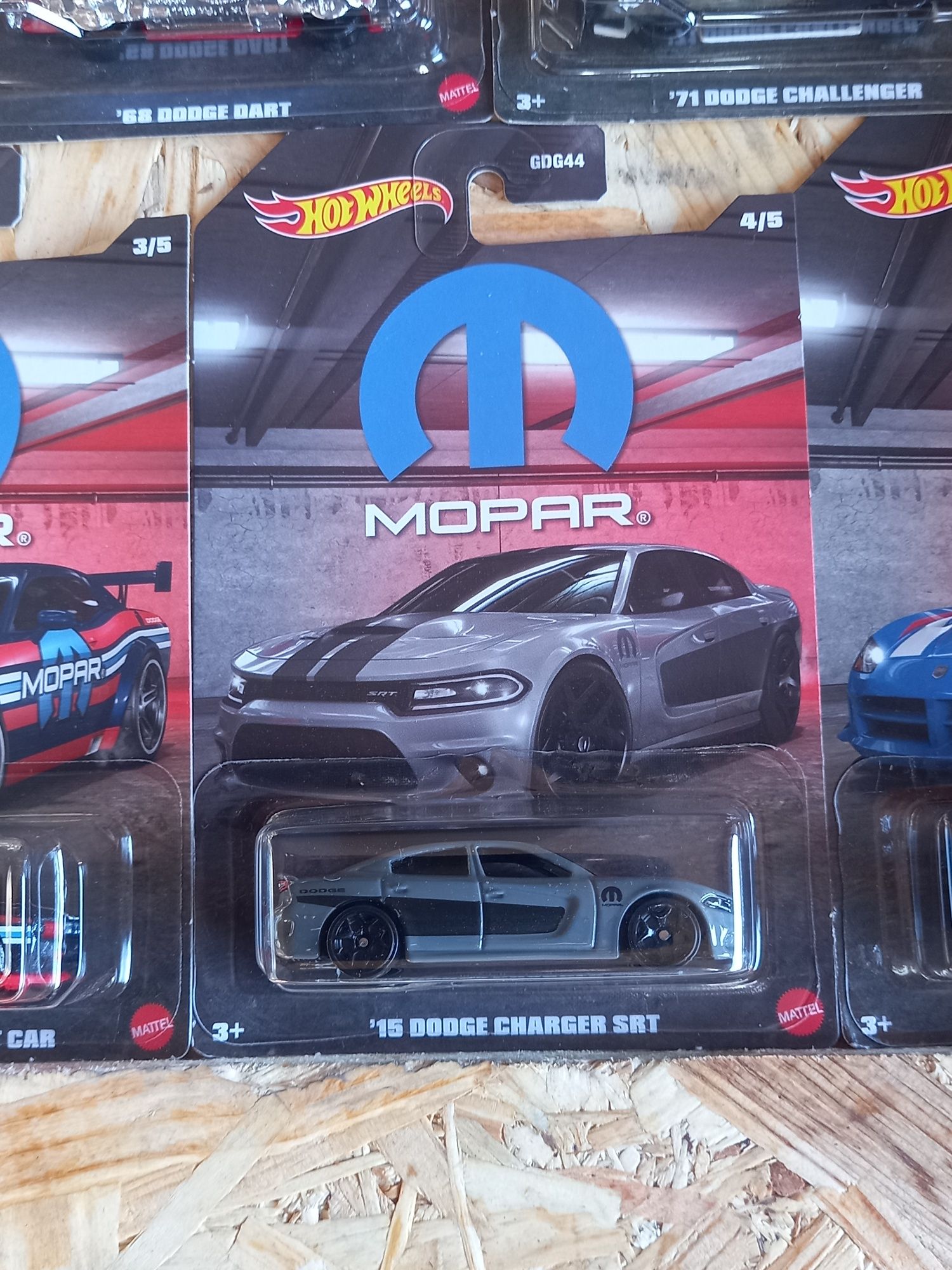 Conjunto de 5 miniaturas MOPAR