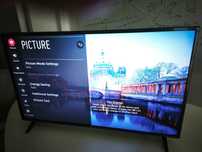 TV LG 4K 43” como nova — ainda com plásticos! Entrega em mãos