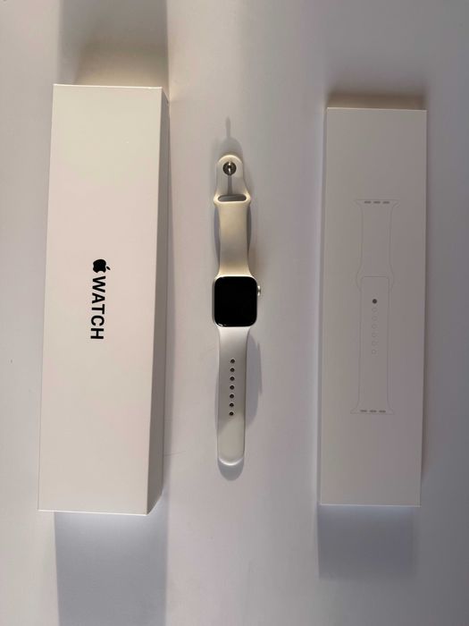 Apple watch 4 SE 40 mm Silver + 4 paski (super stan!)