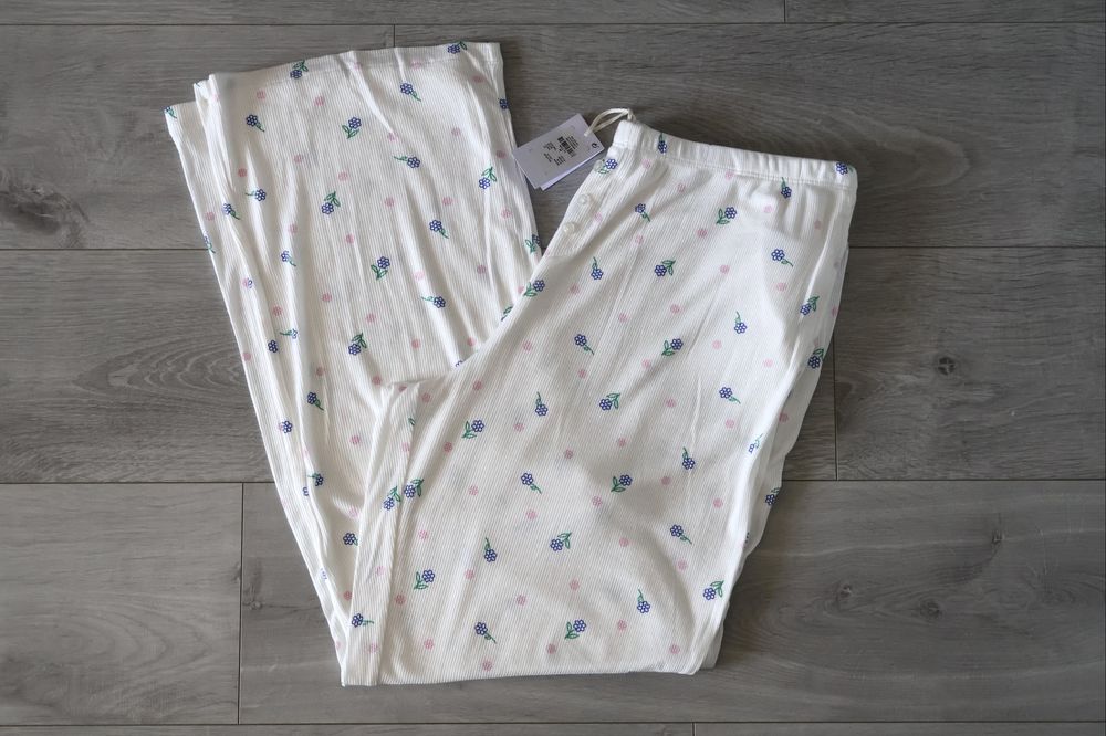 Conjunto 2 Pijamas Algodão M (NOVO - PORTES INCLUÍDOS)