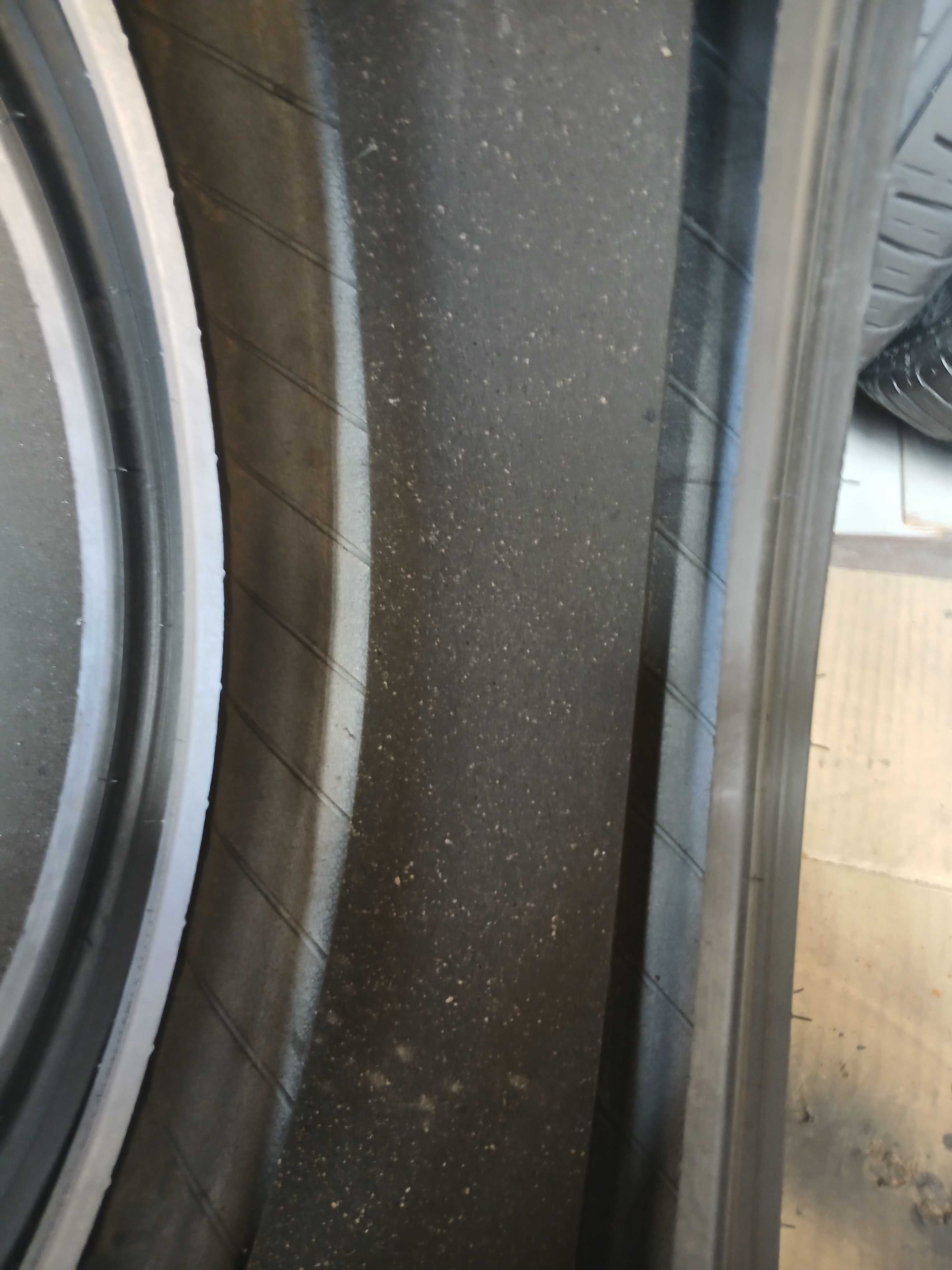 Opony letnie Michelin 235/45/18