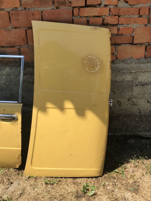 Двері на Ваз 2106