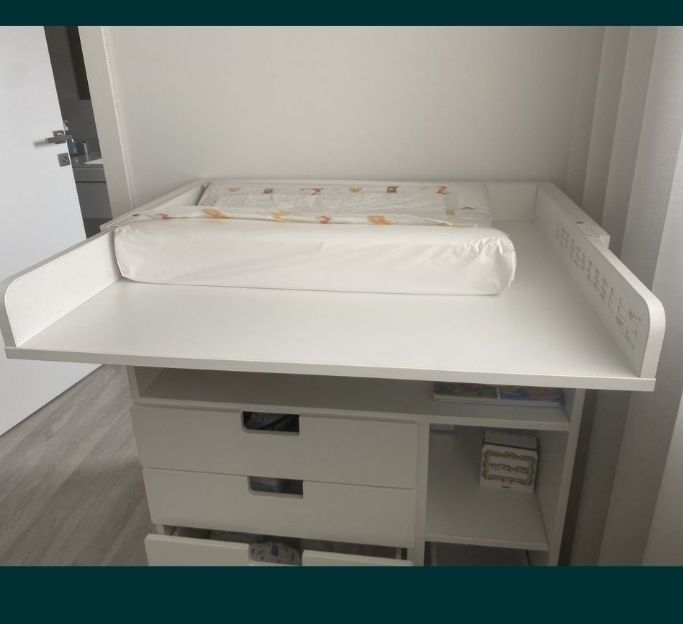 Móveis bebe Ikea