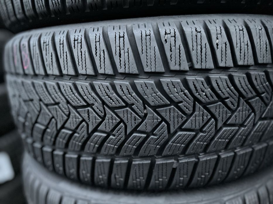 225/40/R18 (зима) Dunlop Winter sport 5