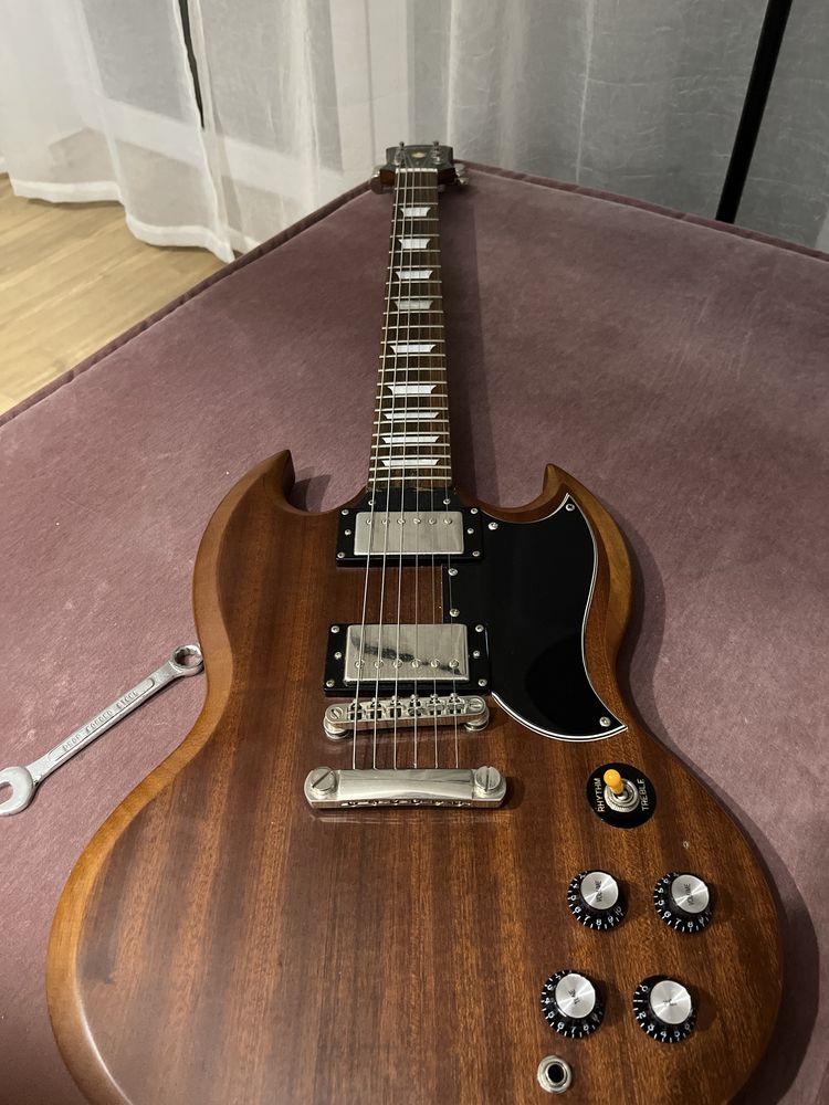 ZAMIENIE Epiphone SG G400