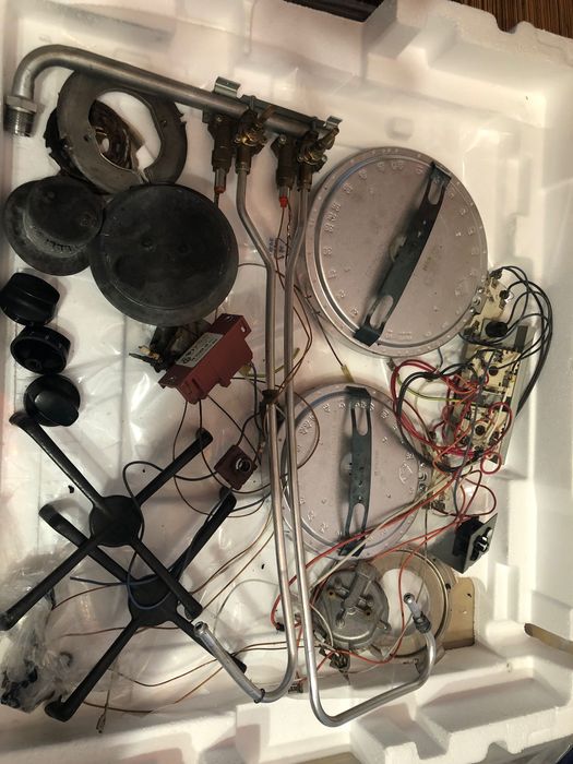 Терміново продам запчастини оригінальні до комбінован.поверхні Gorenje