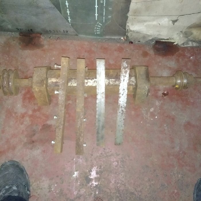 Вал на церкулярку універсальний з ножами