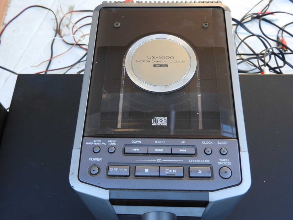 Radio JVC UX 1000 do naprawy lub na części