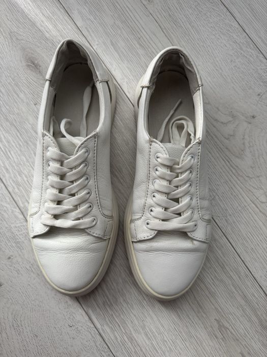 Кеди шкіряні білі