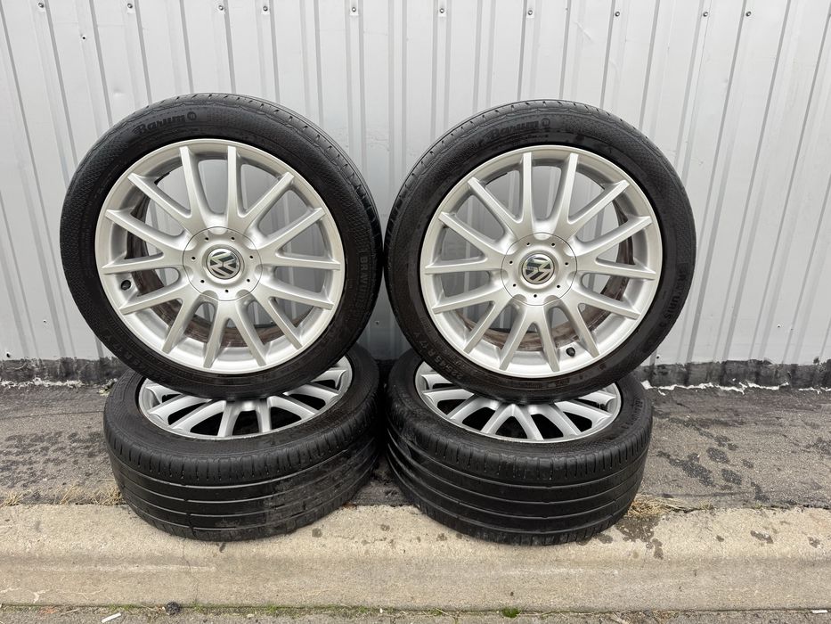 Комплект дисків в сборі 225/45 R17 VW