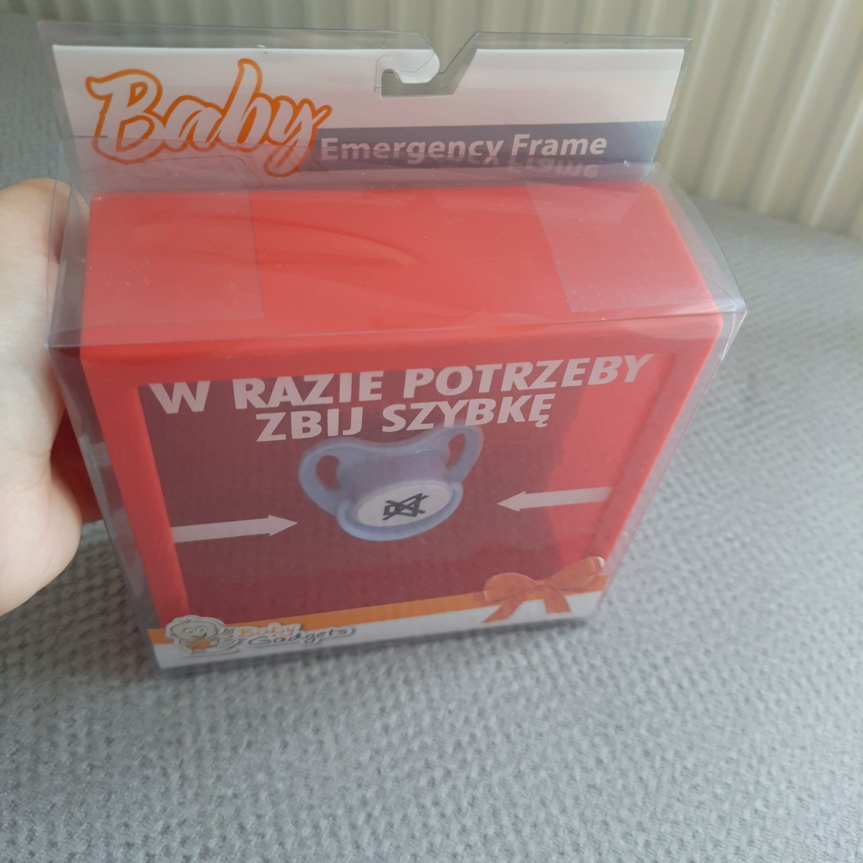 Pomysł na prezent - Gadżet na baby shower, smoczek w razie potrzeby...