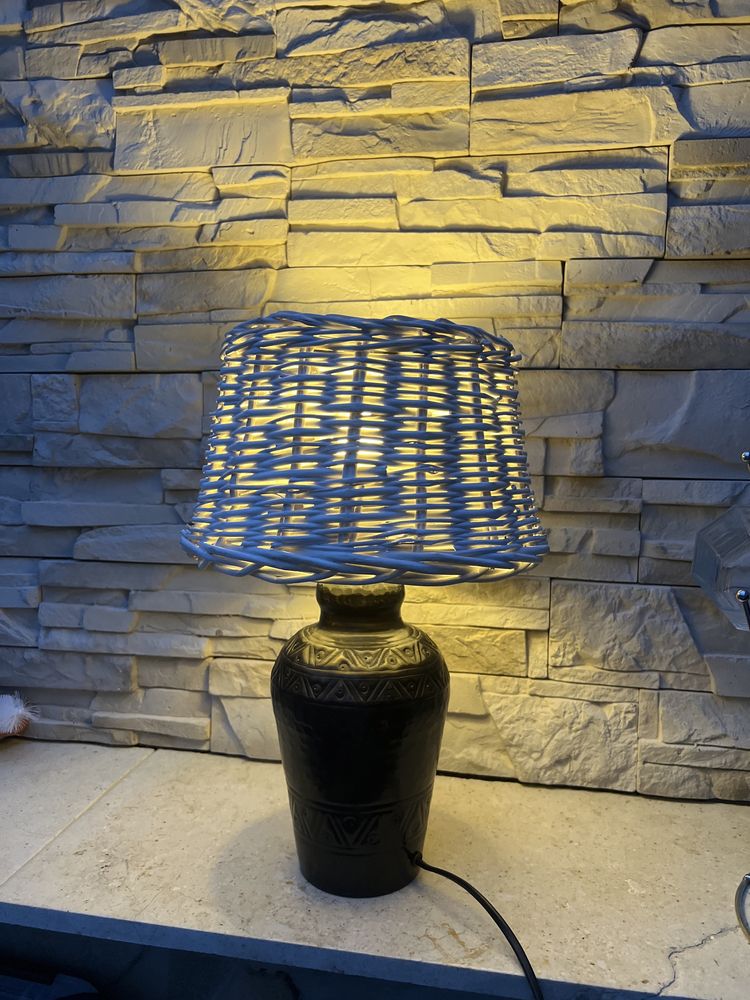 Prześliczna mosiężna lampka romantyczne światło ratanowy abazur