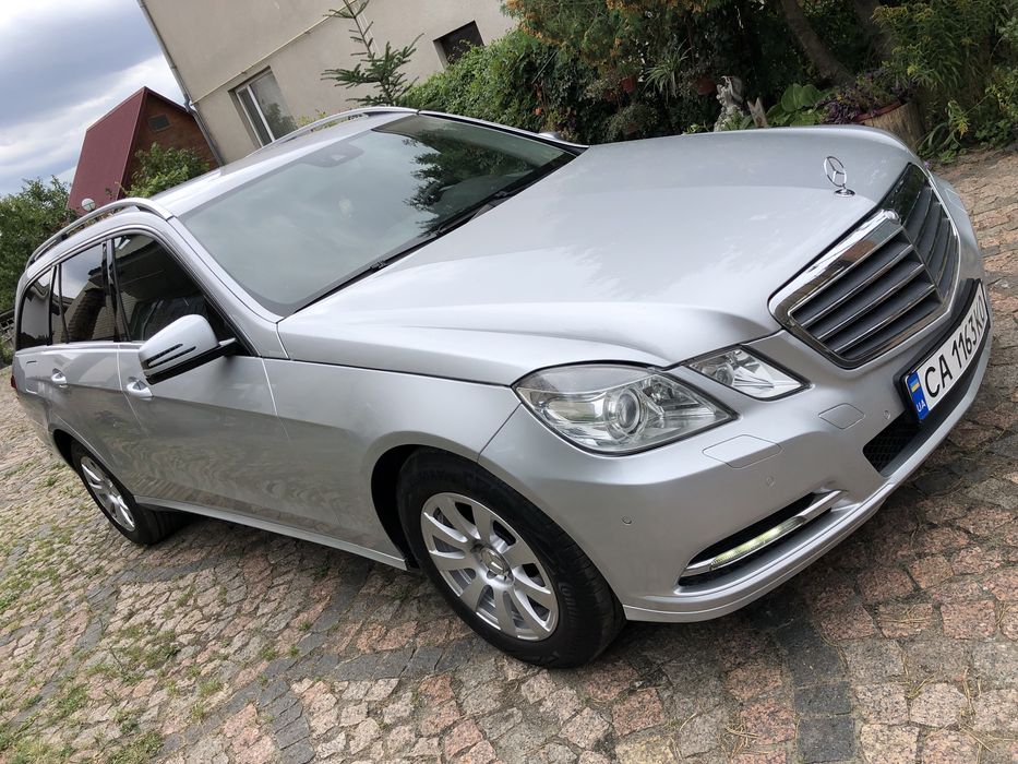 Merсedes Bensz 212 E-300 ,2012р дизель+гібрид!!
