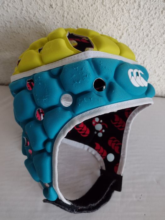 Kask do rugby/czapka z pianki /nakrycie głowy / rozmiar młodzieży