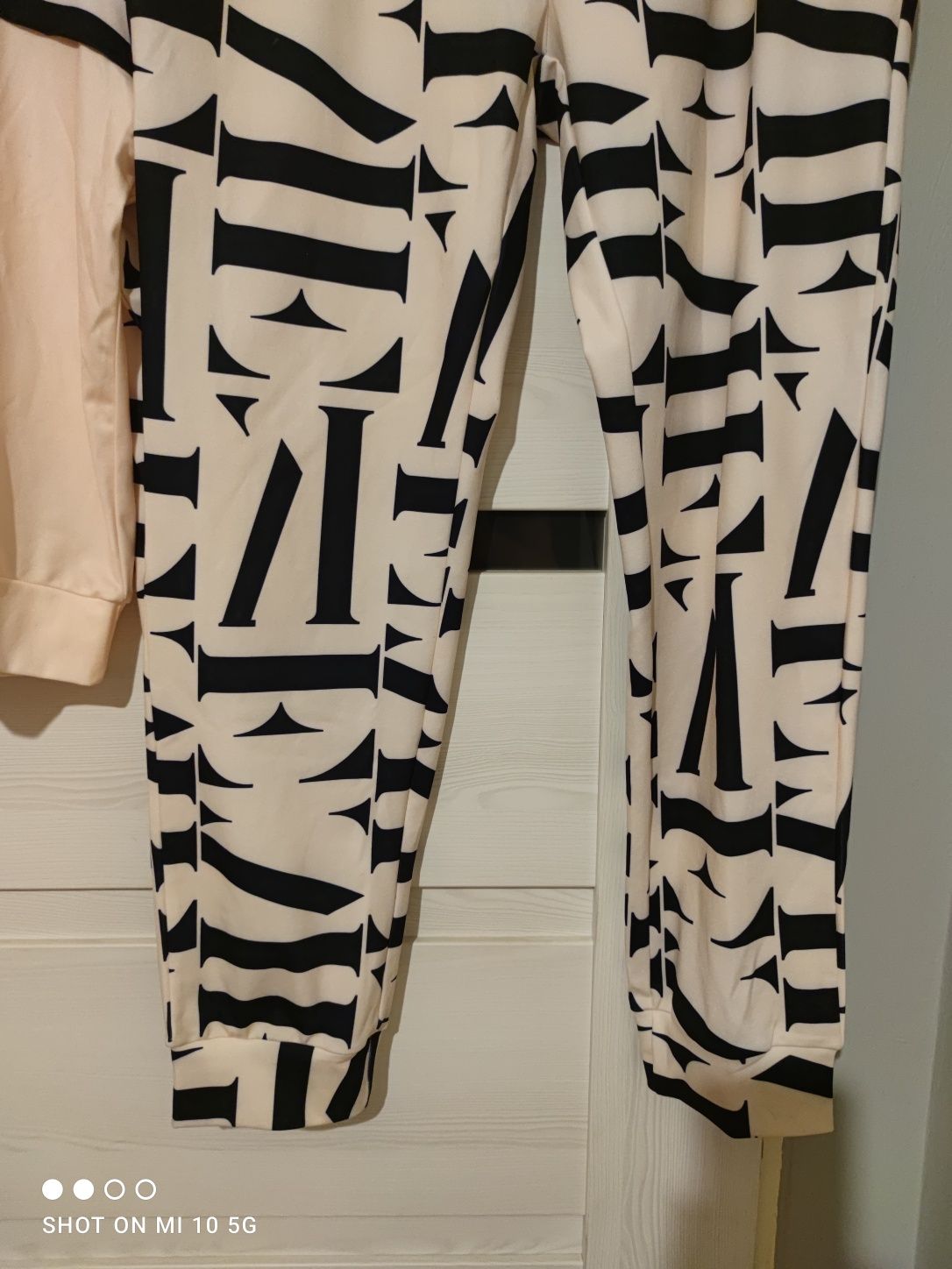 Dres damski L/XL Nowy