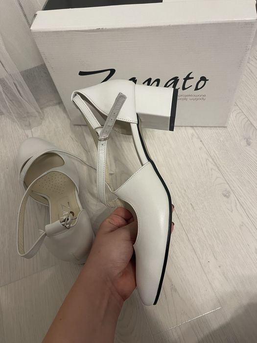 Buty białe ślubne Zapato skórzane