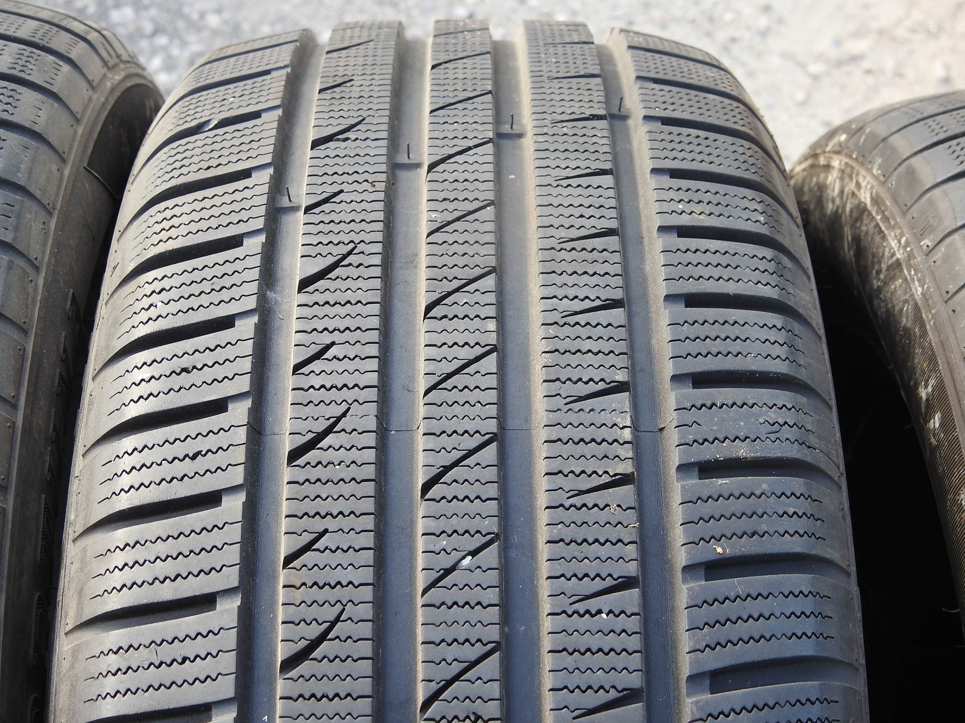 4x Fortuna Gowin UHP 3 215/55R17 98 V XL 20rok 2x7,8 2x6,5mm