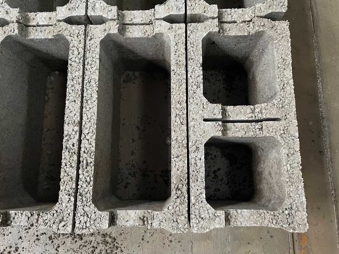 Pustak szalunkowy betonowy 24x25x50 cm PRODUCENT