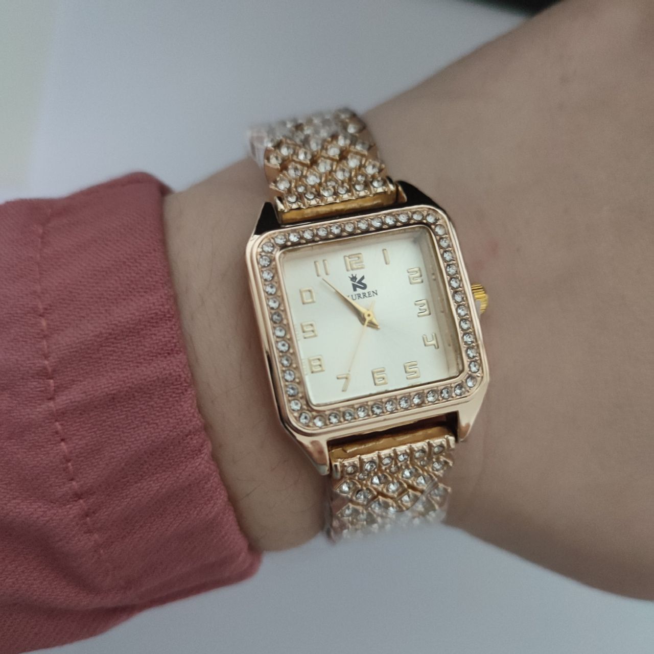 Zegarek złoty damski na bransolecie cyrkonie stylowy elegancki