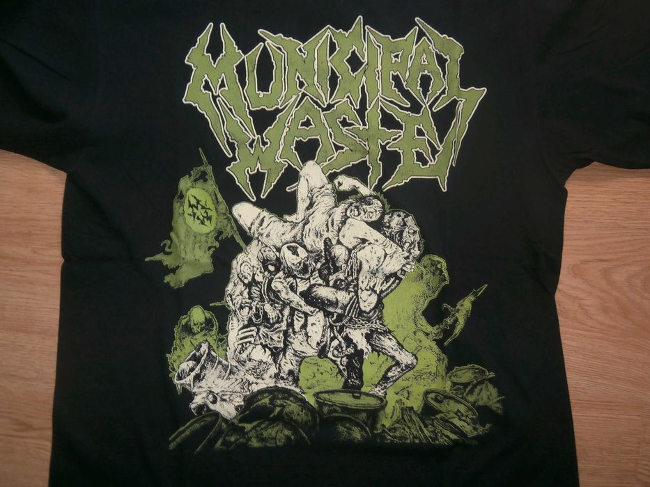 t-shirt pretas de bandas tour