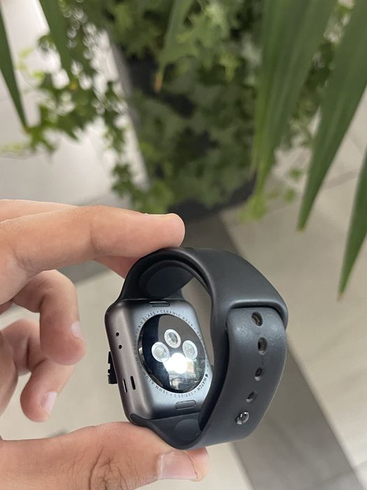 Apple Wath 2 , заменить лишь дисплей