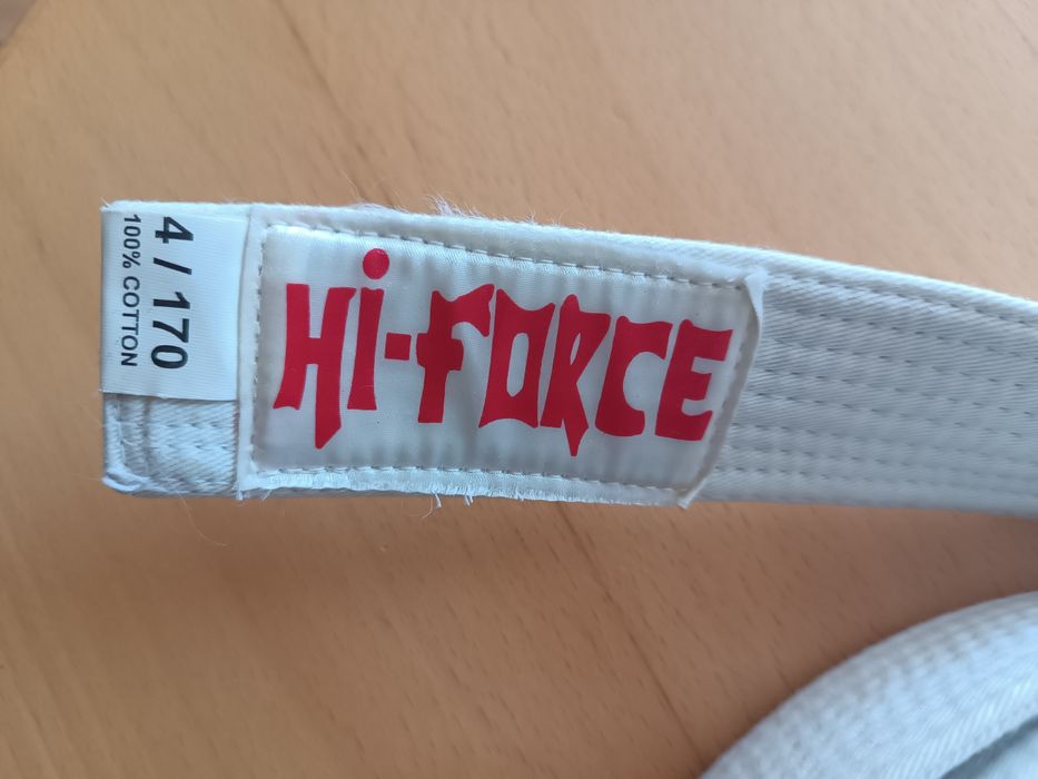 Biały pas do judo karate