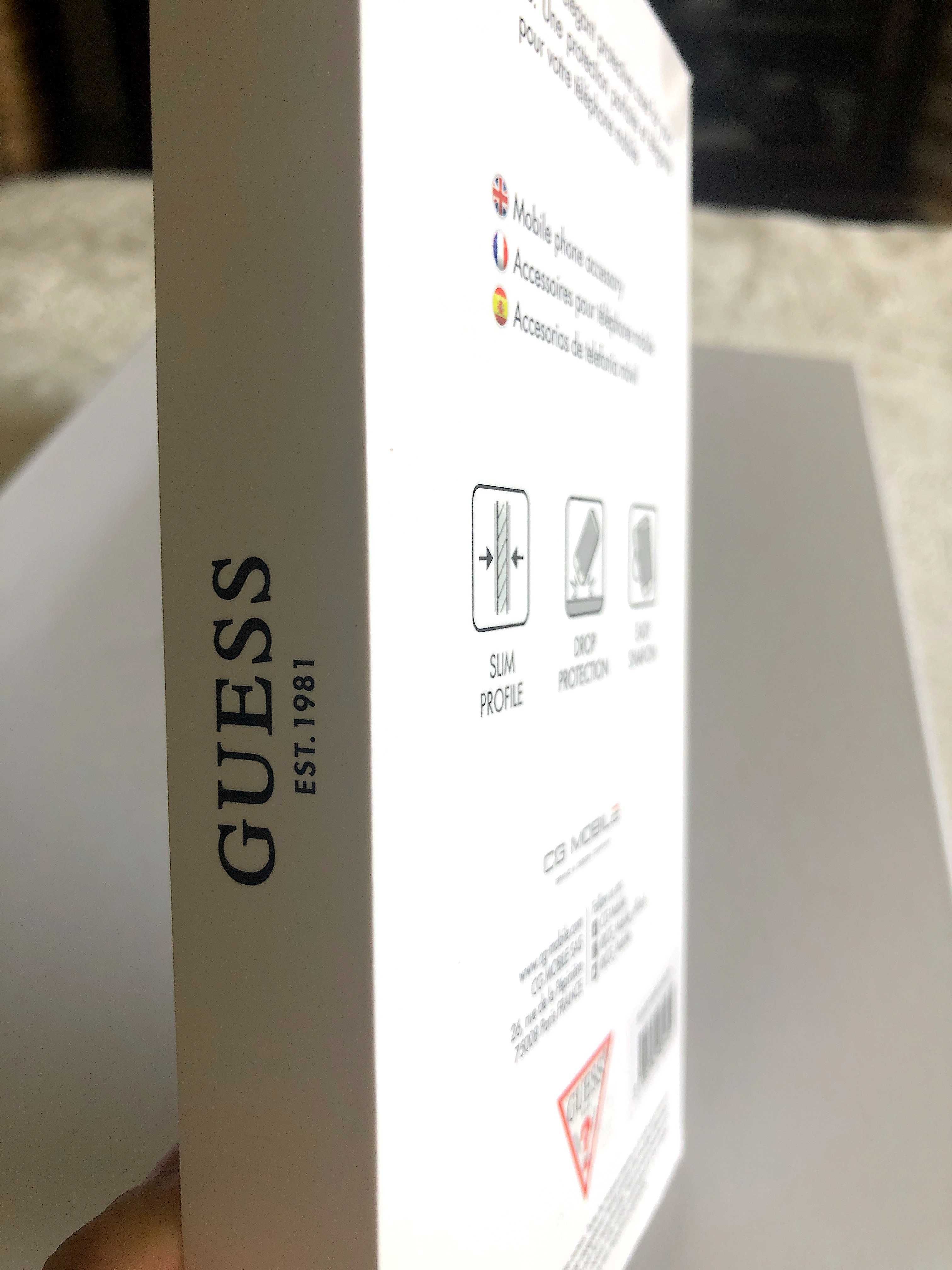 Guess oryginalne etui na iPhone 11