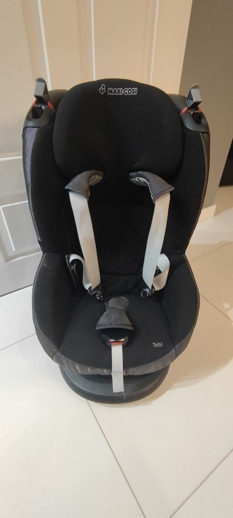 Fotelik samochodowy 9-18 kg Maxi Cosi Tobi