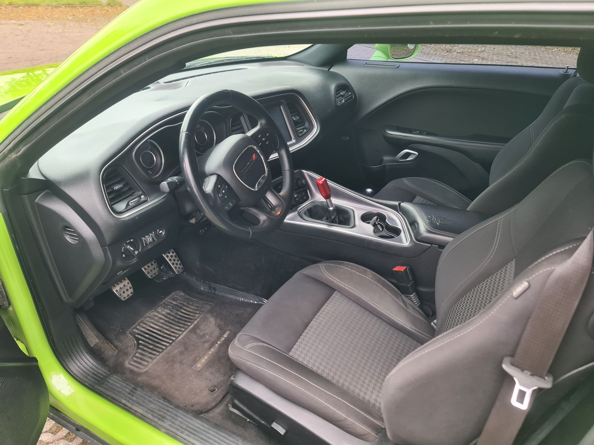 Dodge challenger 5,7 V8 R/T 2015r ZAREJESTROWANY