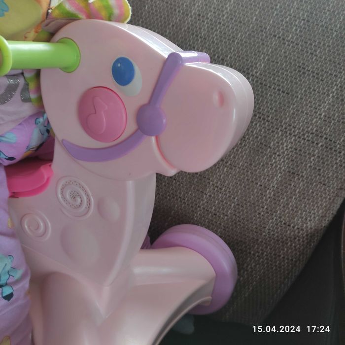 Jeździk konik - interaktywny muzyczny konik pony Fischer Price