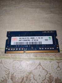 Hynixs SODIMM 1 GB 2Rx16 PC3-8500s