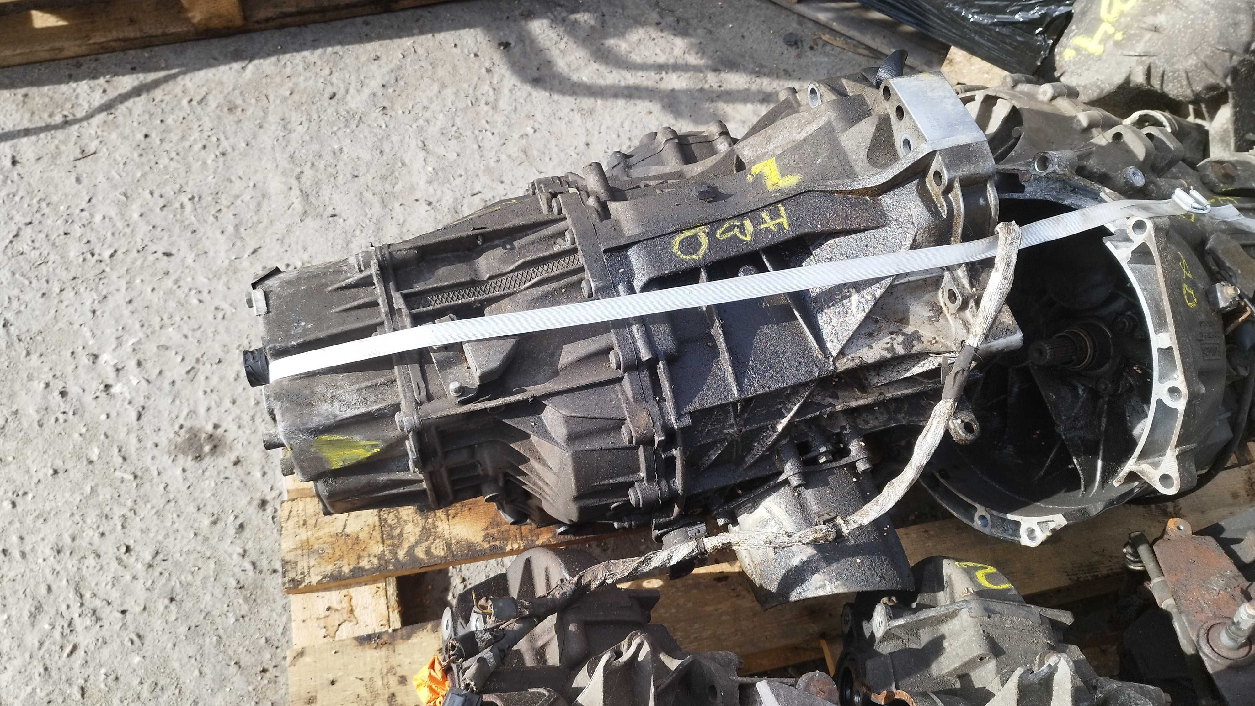 skrzynia biegów multitronic 1.8t a4 b6 HBD