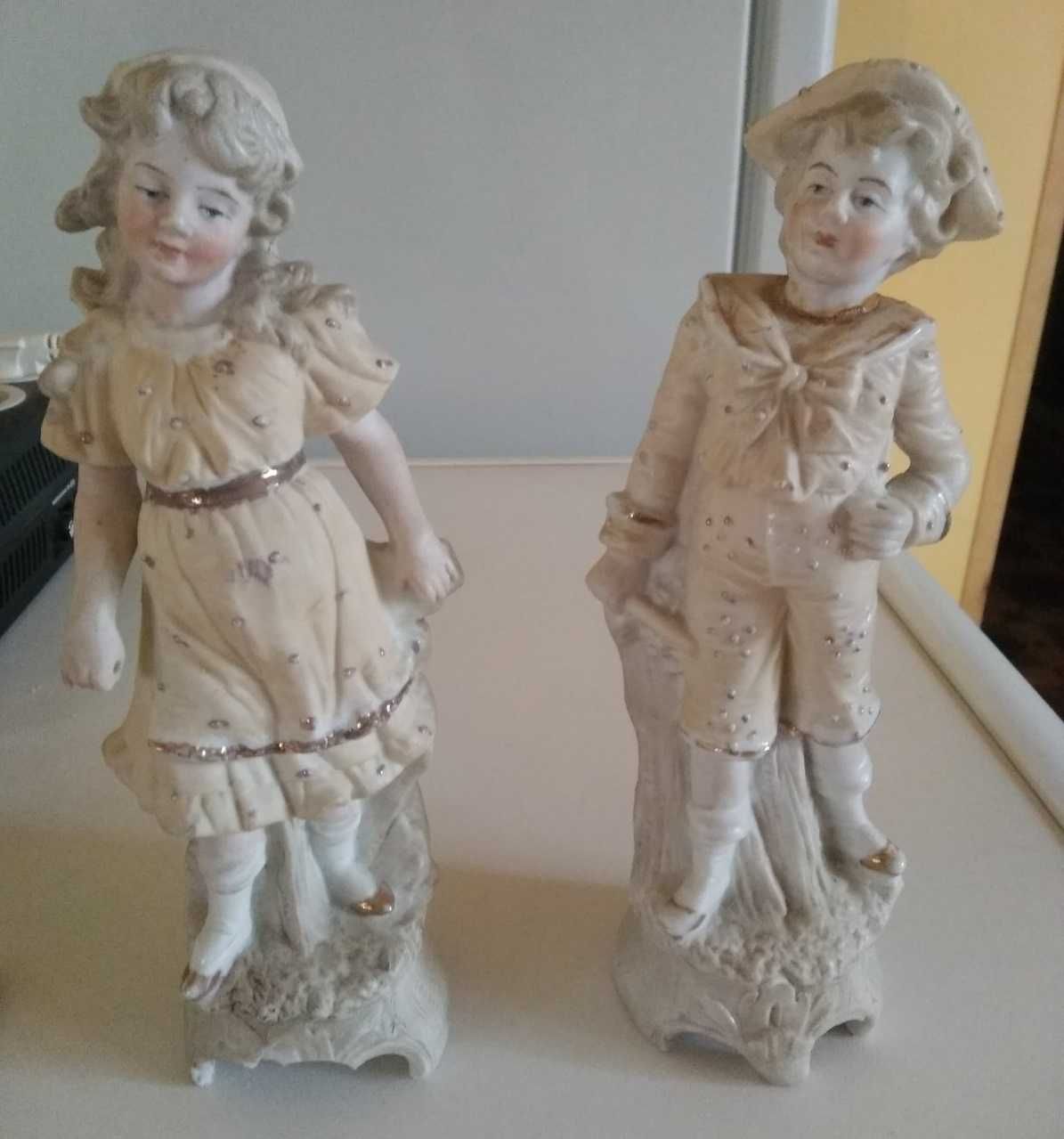 Продаются статуэтки Девочка и Мальчик (начало ХХ века)
