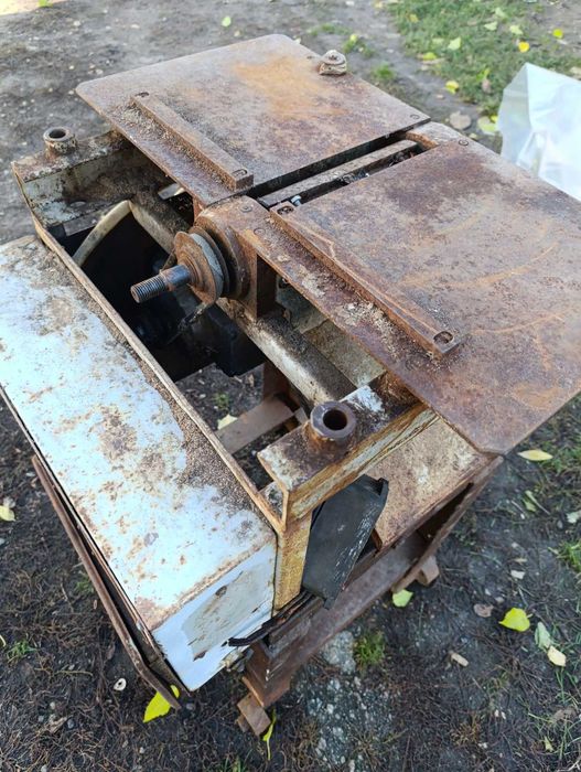 Продам  циркулярний станок