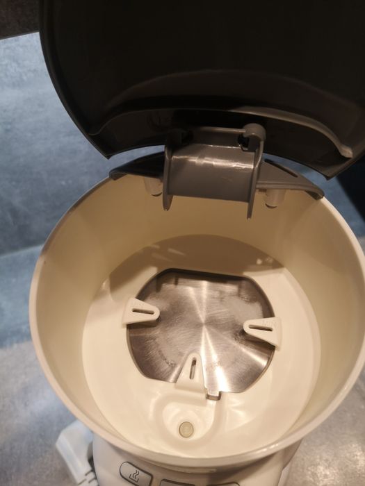 Podgrzewacz do wody i posiłków BEABA